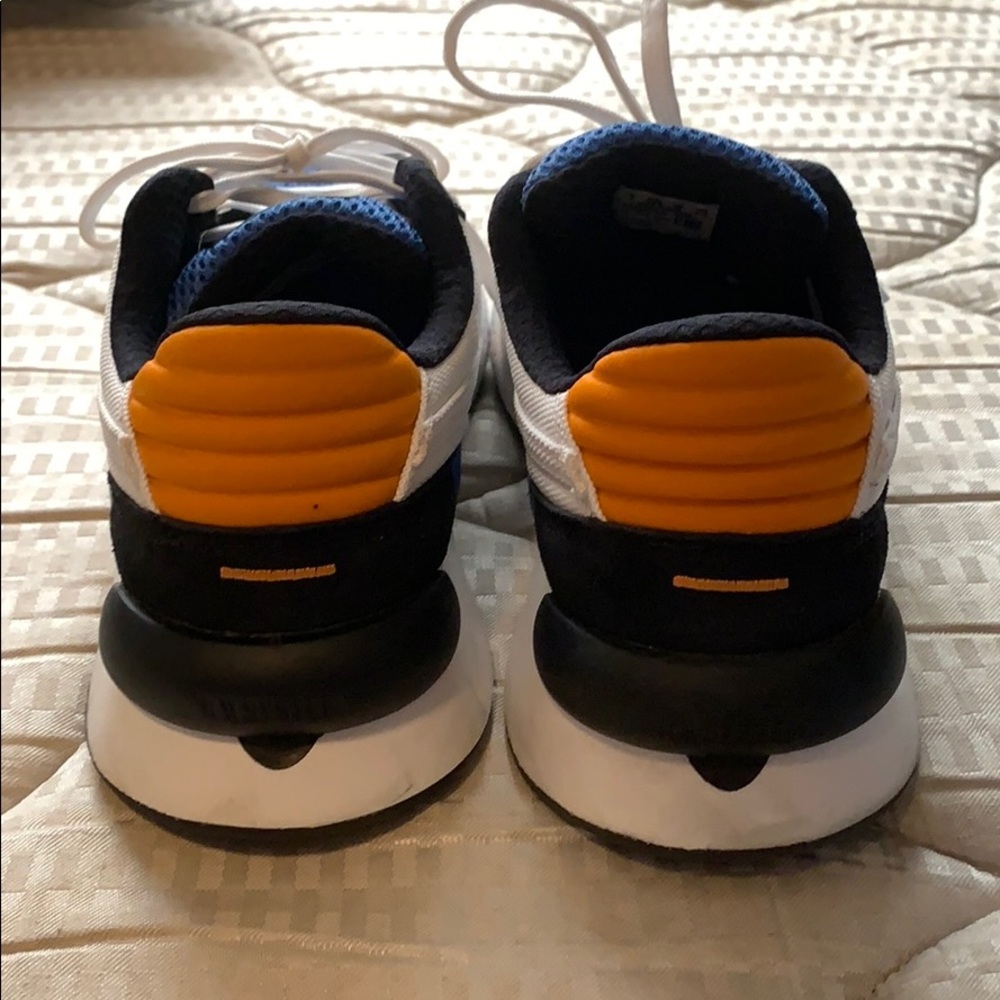 PUMA - Picture 3 of 3